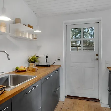 Lovely In With Kitchen